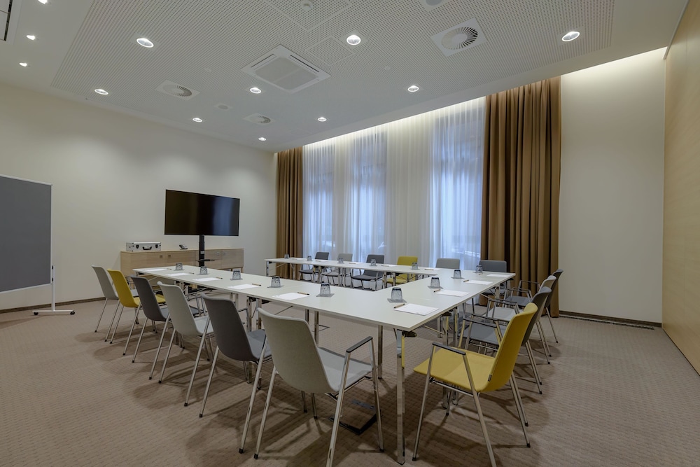 Intercityhotel Herford 35/48