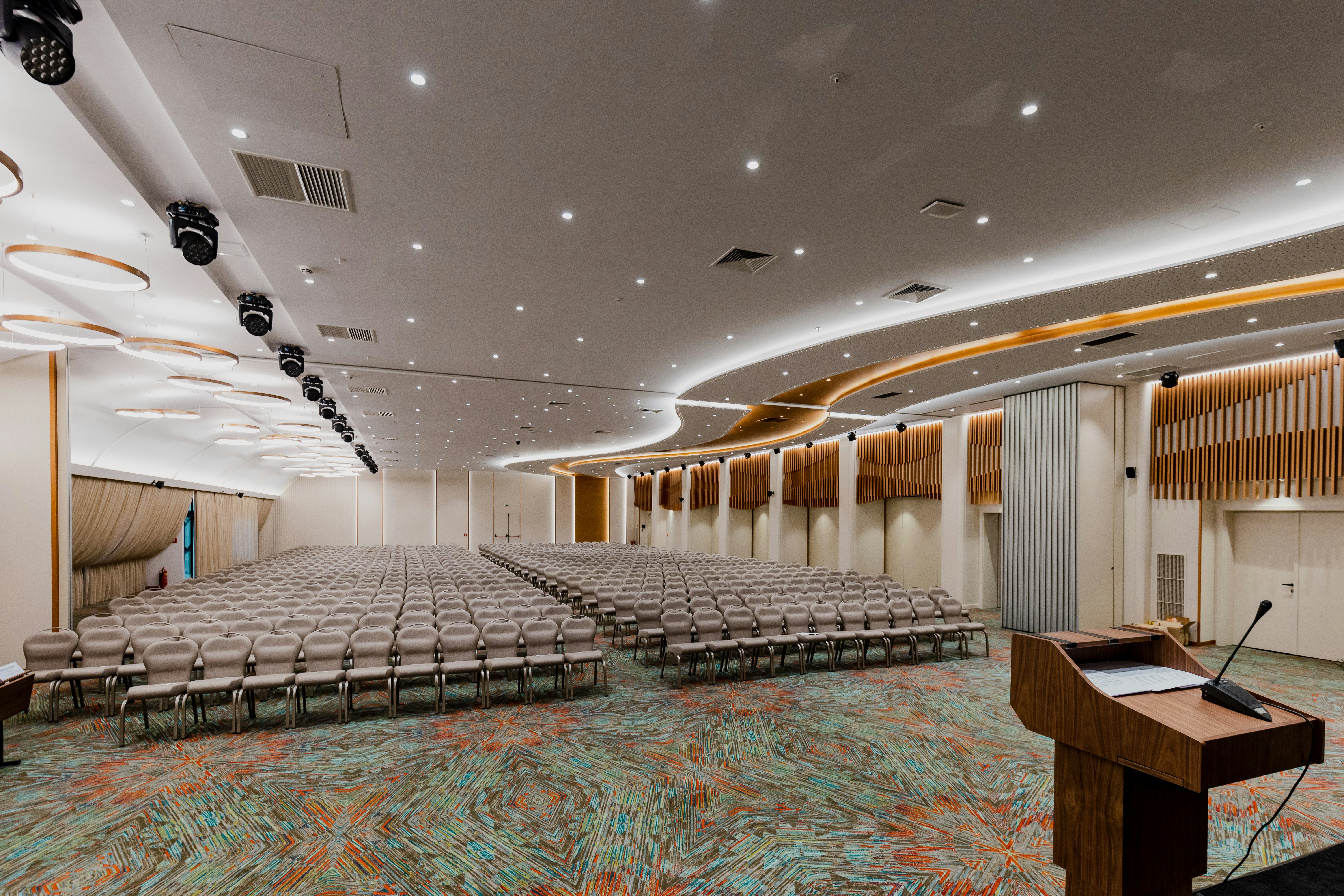 Holiday Inn Skopje 13/39