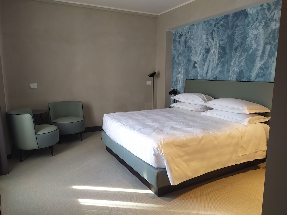 Diana Grand Hotel 24/70