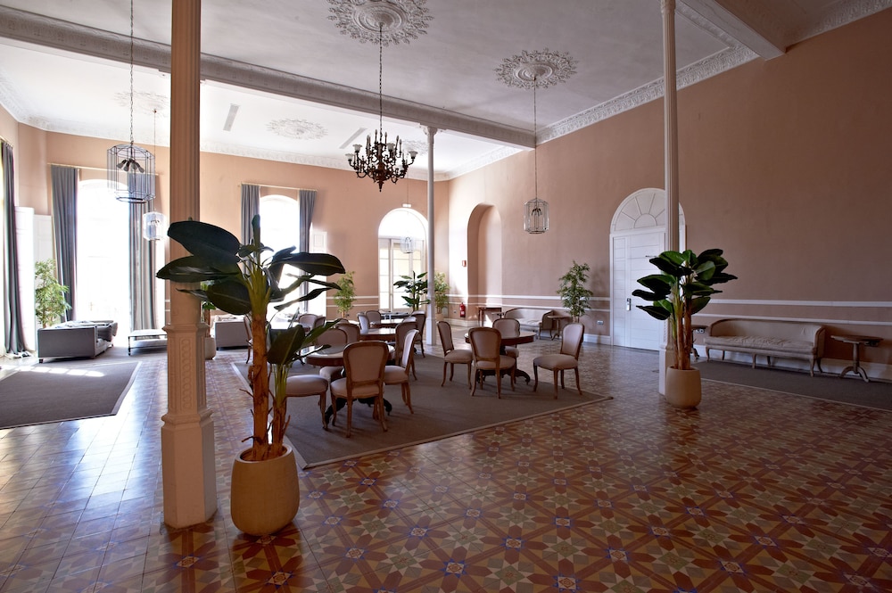 HOTEL TERMAS BALNEARIO TERMAS PALLARES 38/49