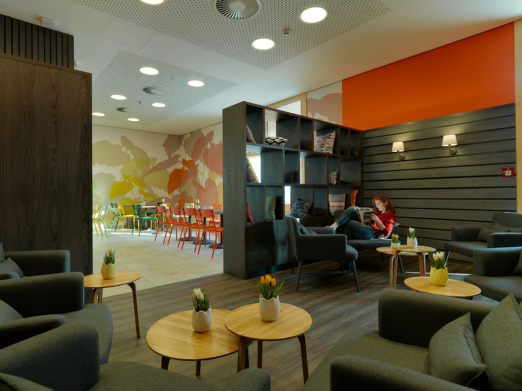 Hwest Hotel Hall 27/38