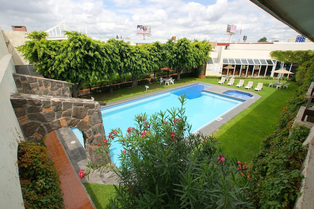 Hotel Real de Minas San Luis Potosi 43/46