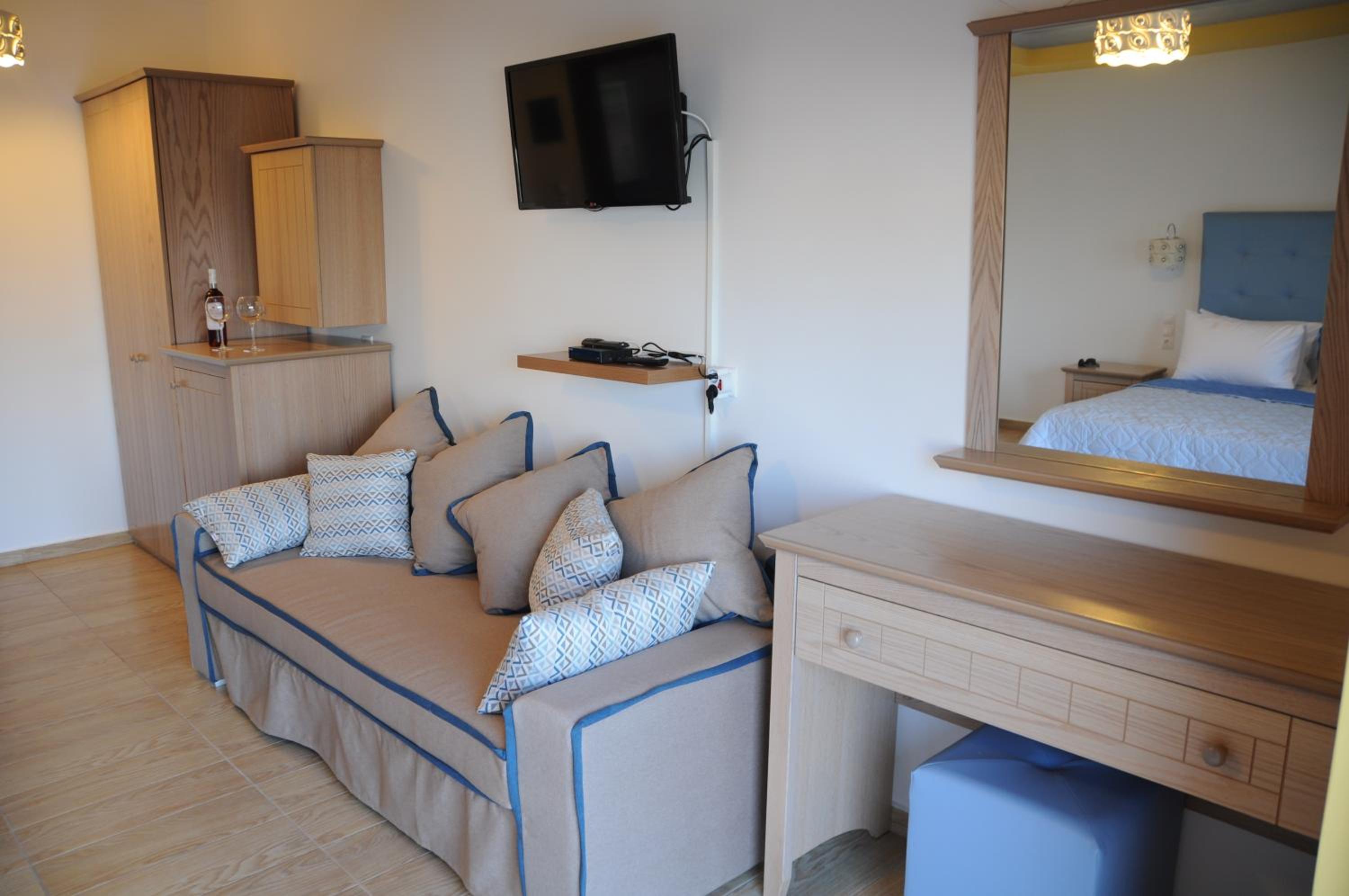 Haven Beach Boutique Hotel - Adults Only 71/93