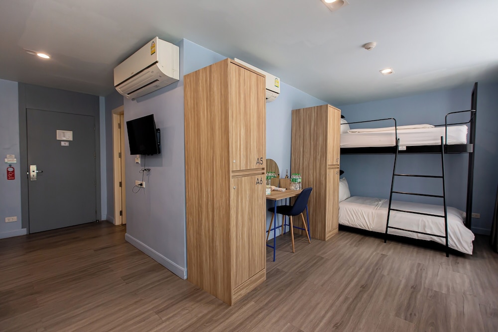 Simply Sleep Hostel 26/50