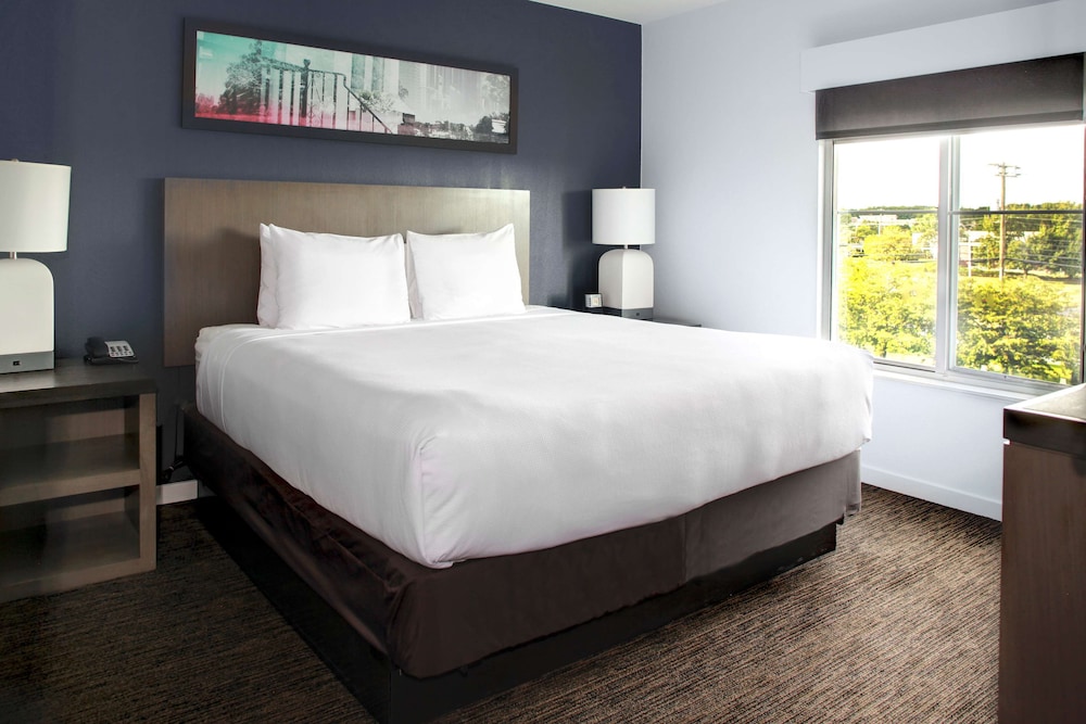HYATT house Branchburg 16/64