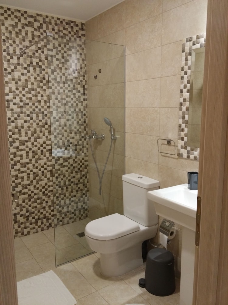 Anetis Beach Hotel 46/50