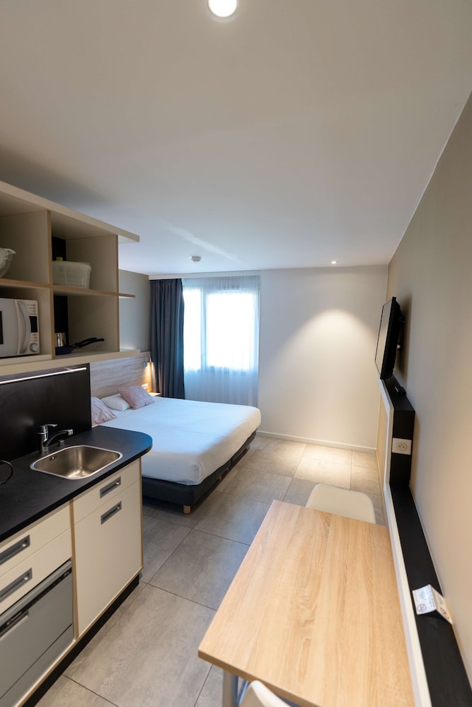 KYRIAD RESIDENCE CABRIES 34/85