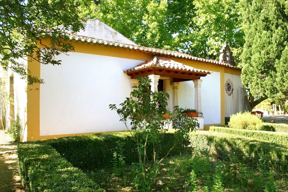 Quinta da Alcaidaria-Mor 42/50