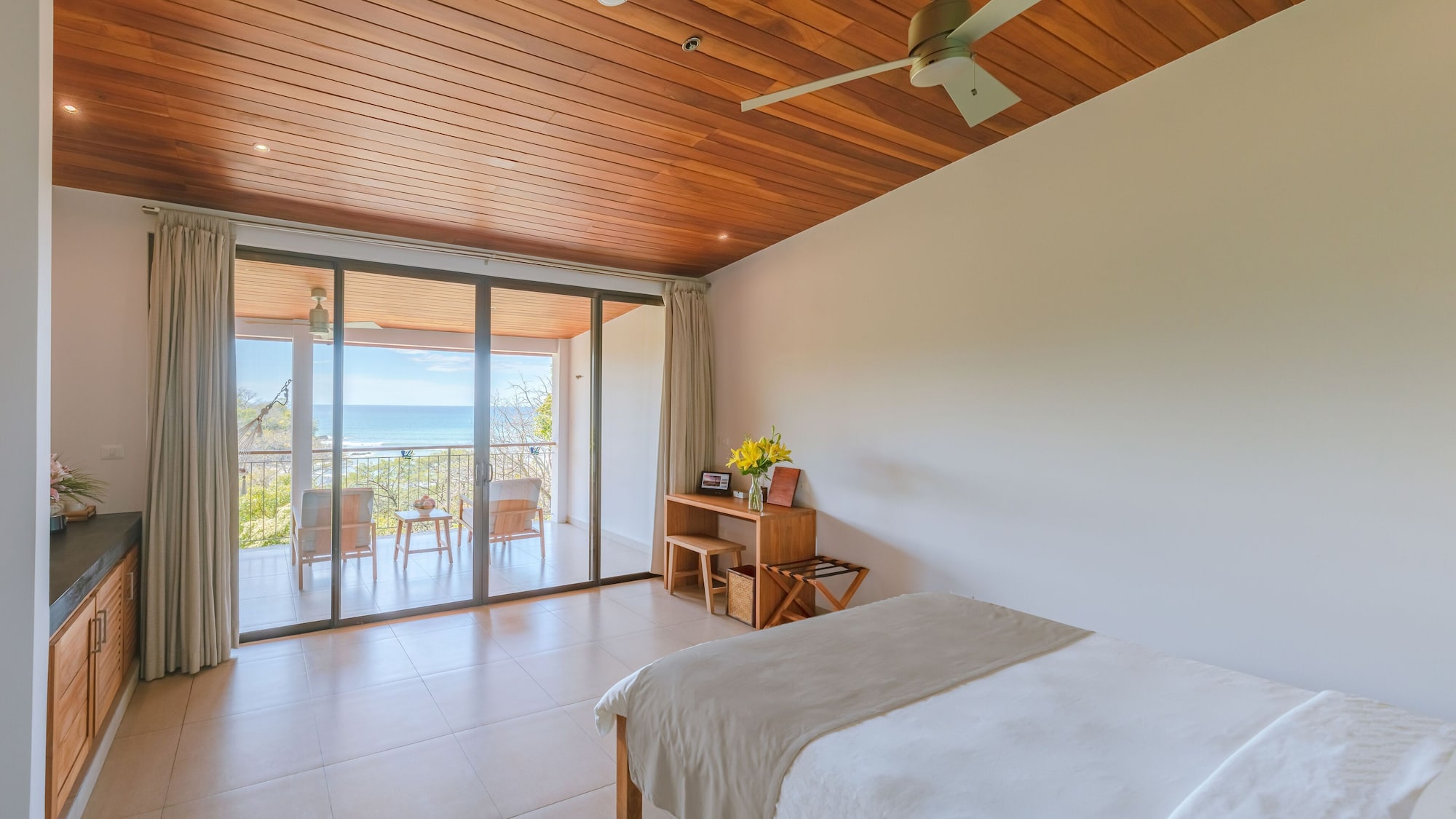 PANORAMA, SUITE, KING BED