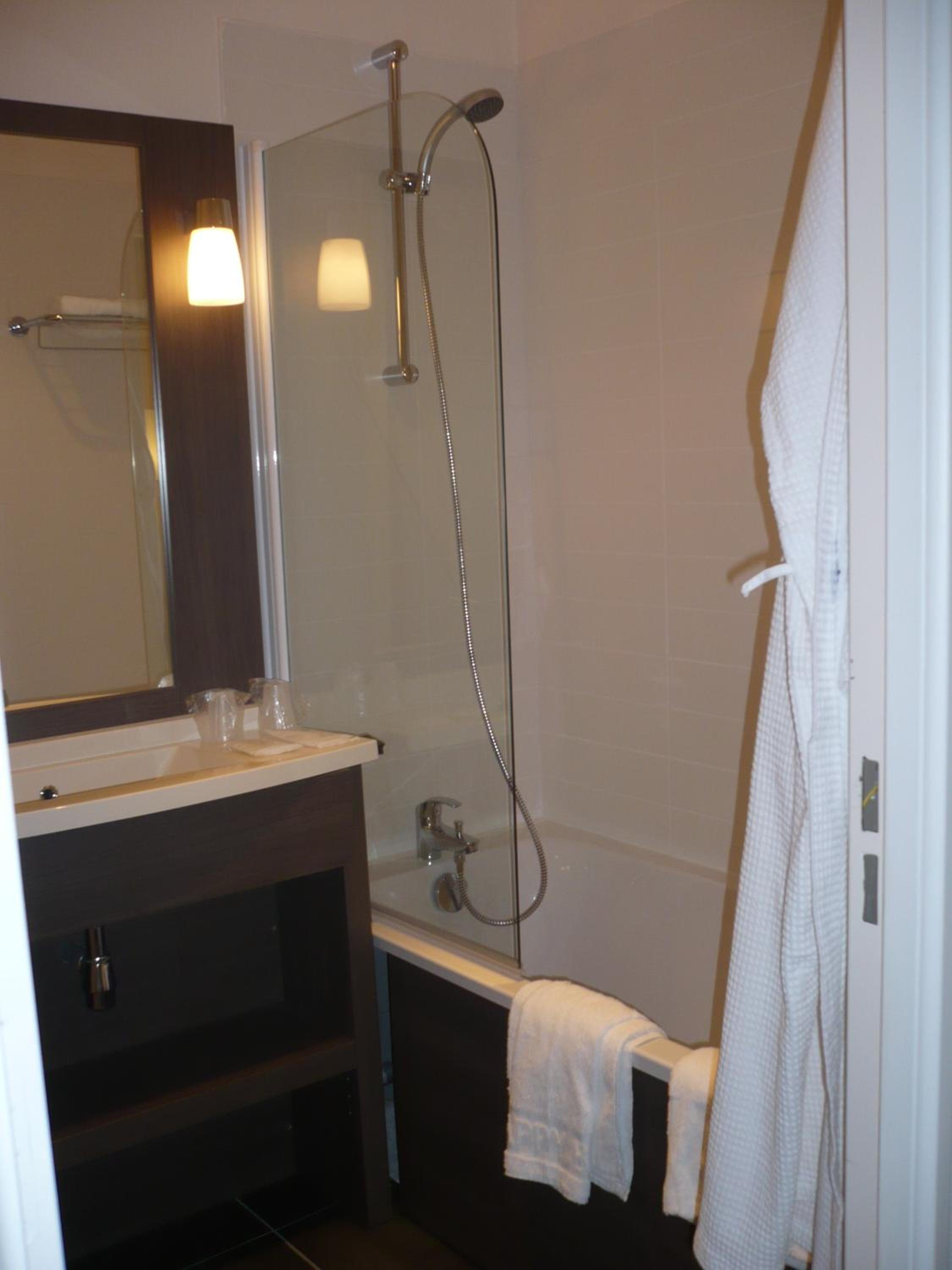 Hotel De France 35/37