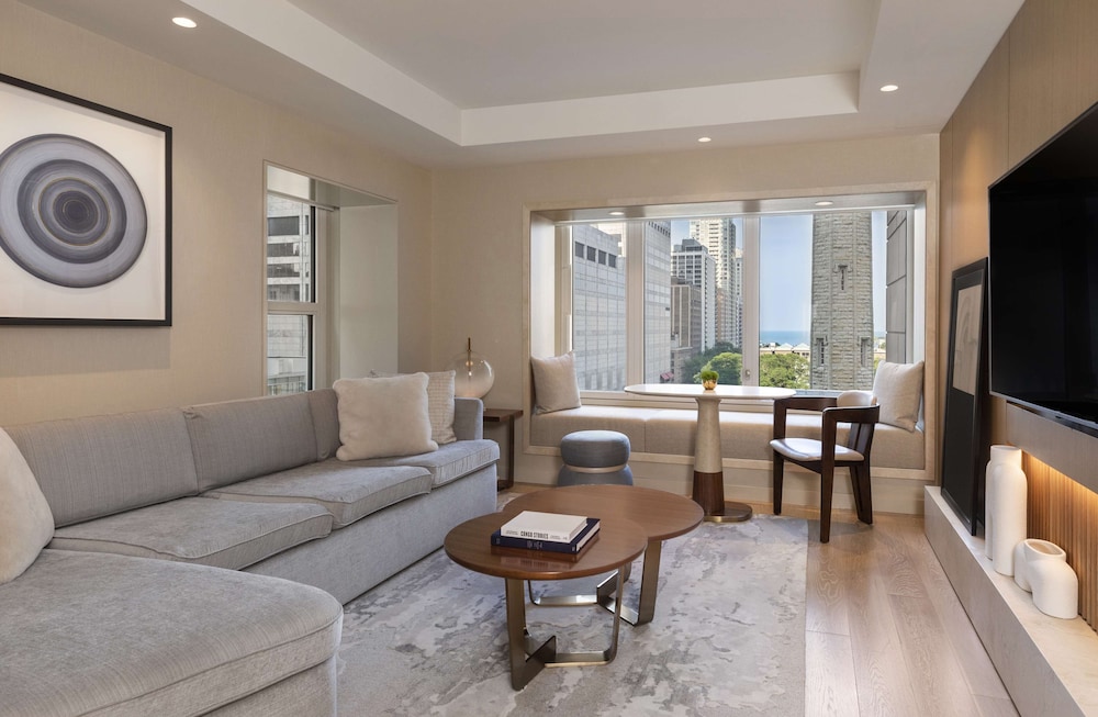Park Hyatt Chicago 56/91