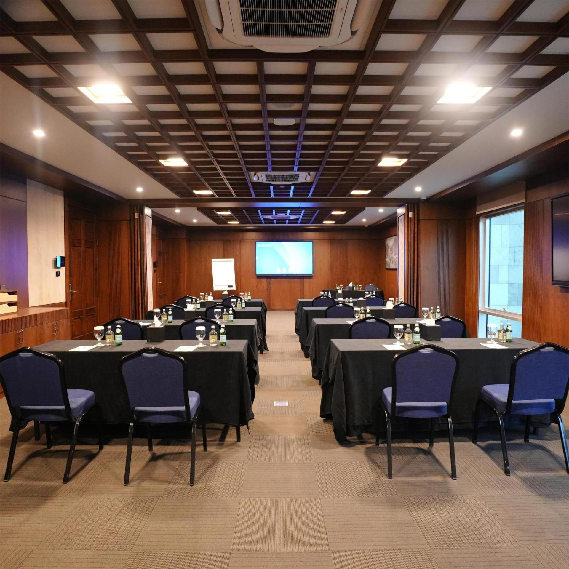Radisson Hotel & Residences Erbil 60/64