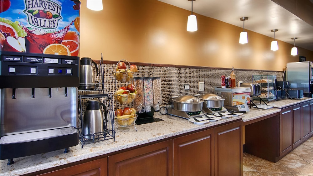 Best Western Executive Inn Kenosha/Pleasant Prairie 24/30