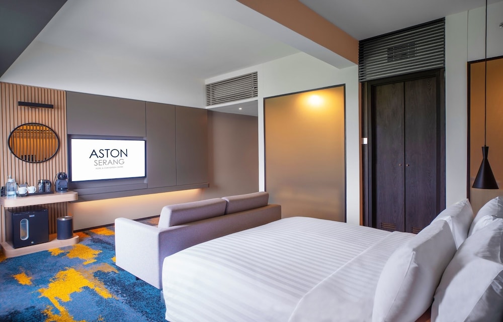 Aston Serang Hotel and Convention Center 4/24