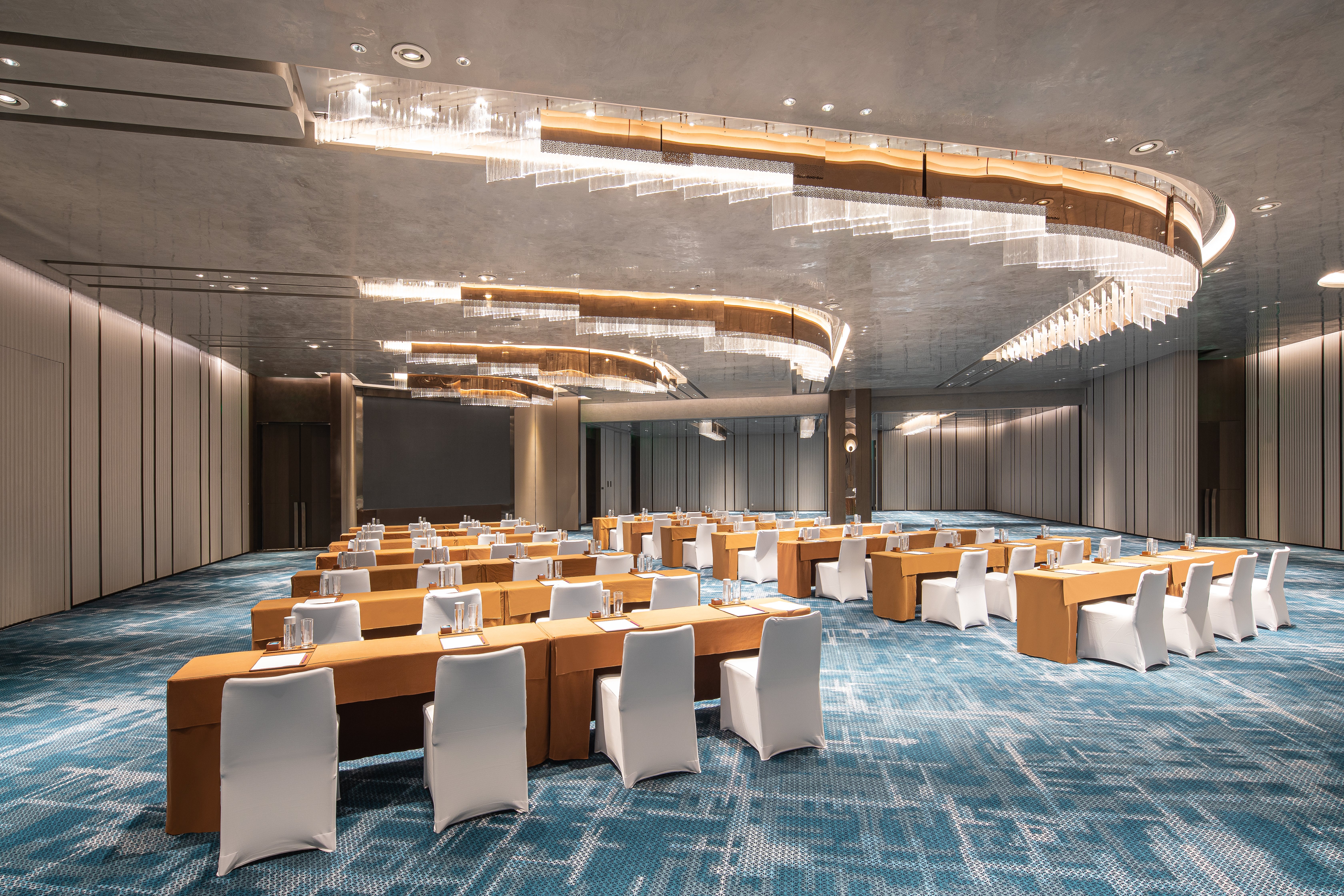 Crowne Plaza Shanghai Hongqiao 37/50