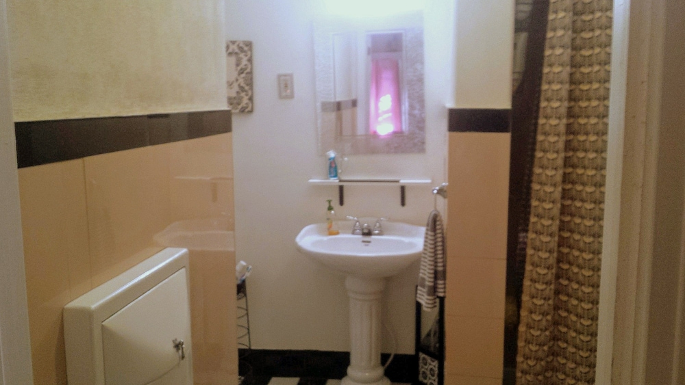 Maurrocks Bed & Breakfast 43/45