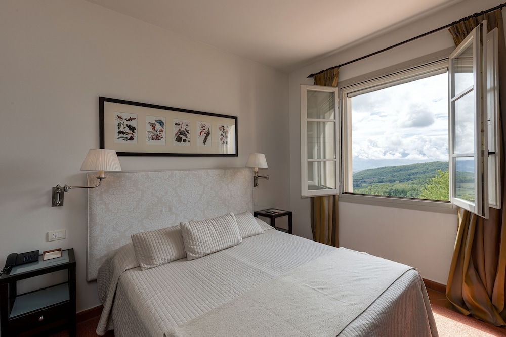 Si Montalcino Hotel & Restaurant 12/68