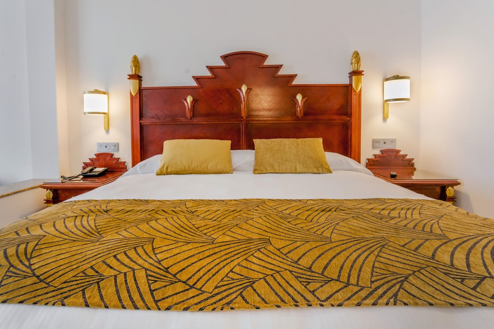 RIU Vallarta All Inclusive 18/50