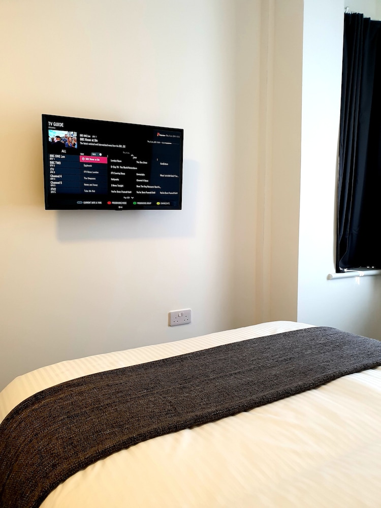 Wanstead Hotel 20/33