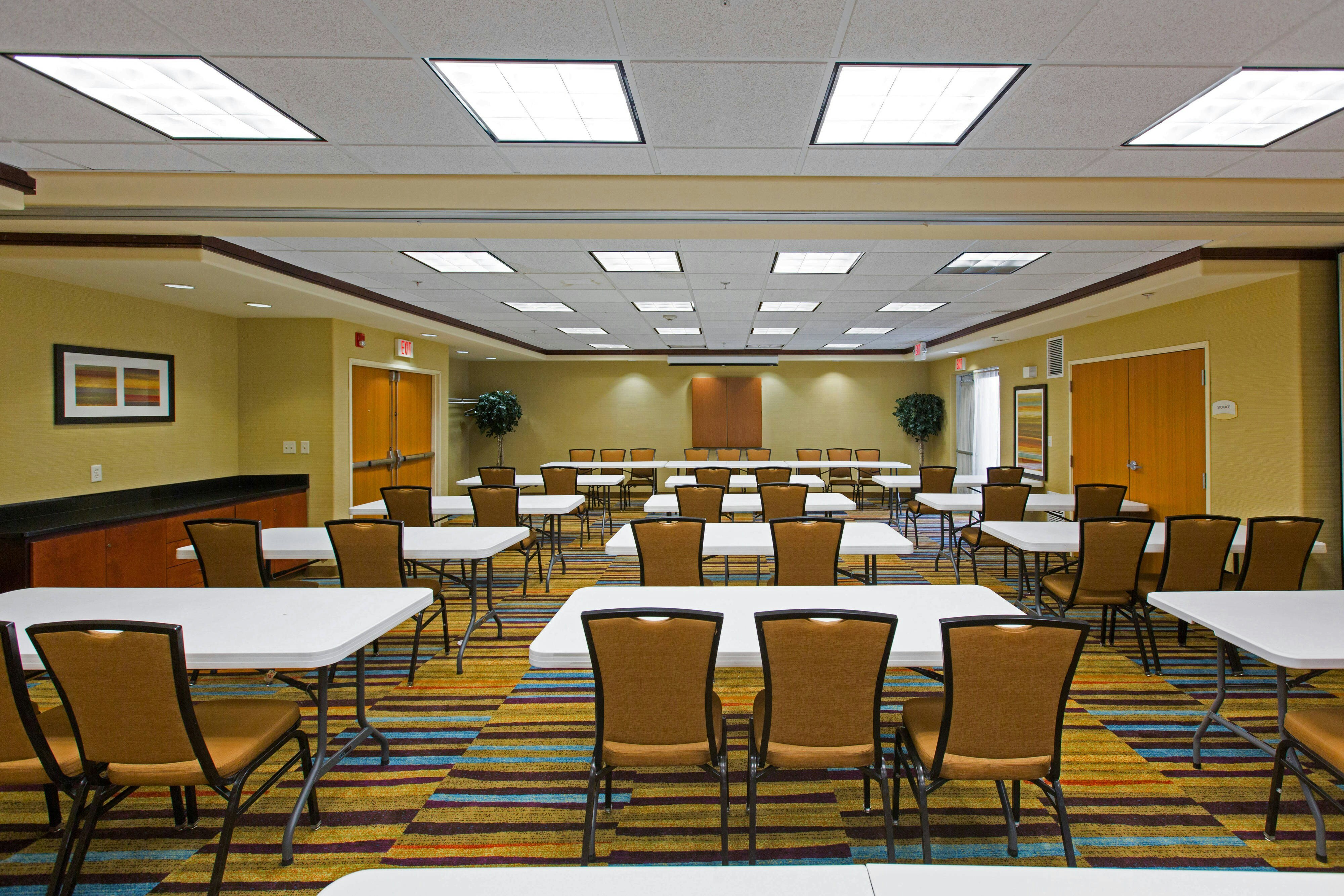 Fairfield Inn & Suites Toledo North 7/8