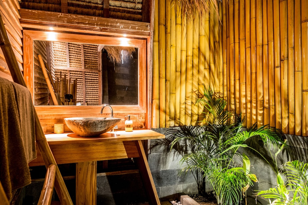 Anahata - Tropical Private Villas 9/23