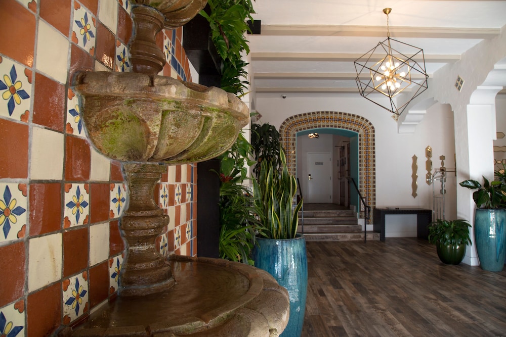 El Cordova Hotel 16/64
