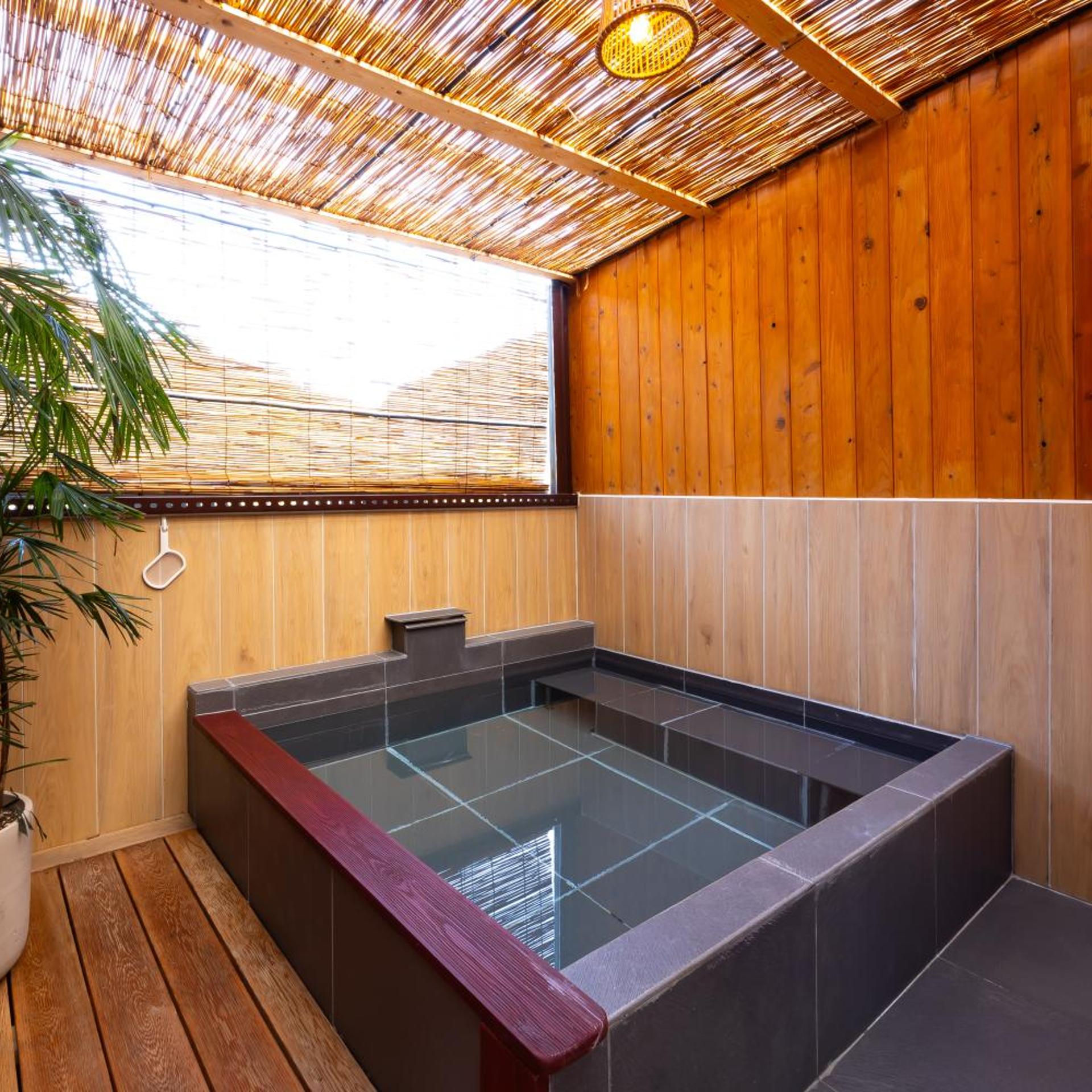 Hotel Himalaya Sea 24/44