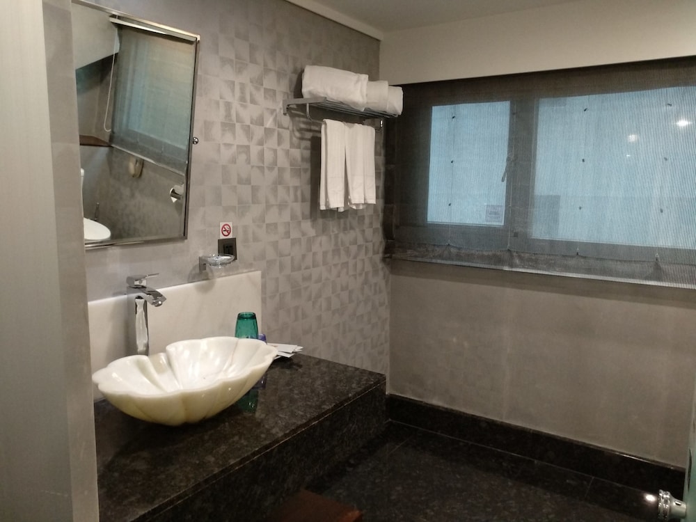 Ximen Airline Hotel 35/45