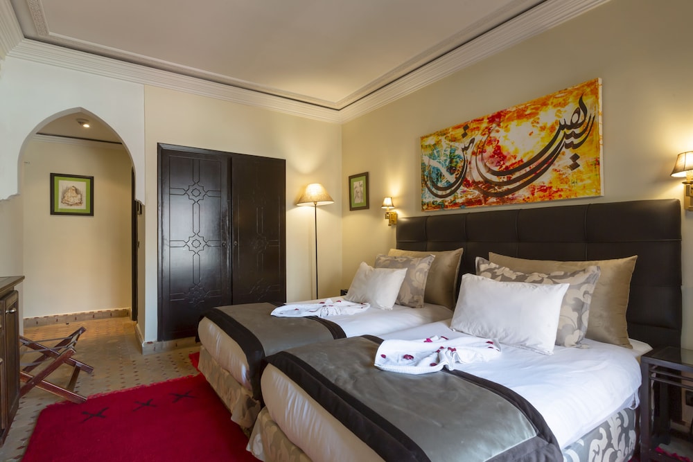 Le Caspien Hotel 13/52