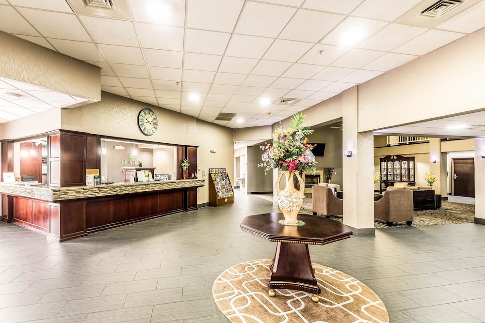 Quality Inn West Plains MO 9/42