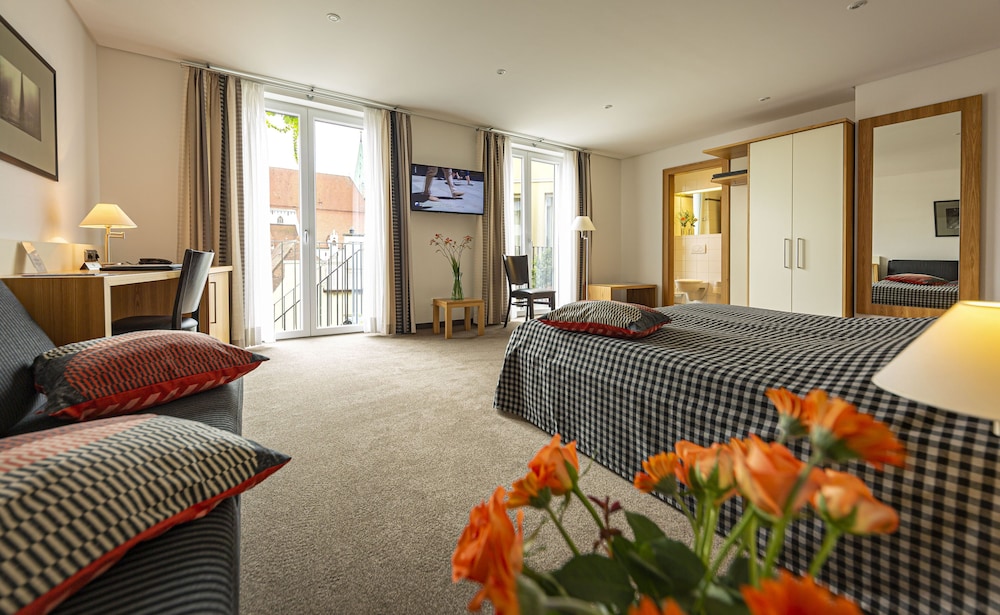Dom Hotel Augsburg 34/48
