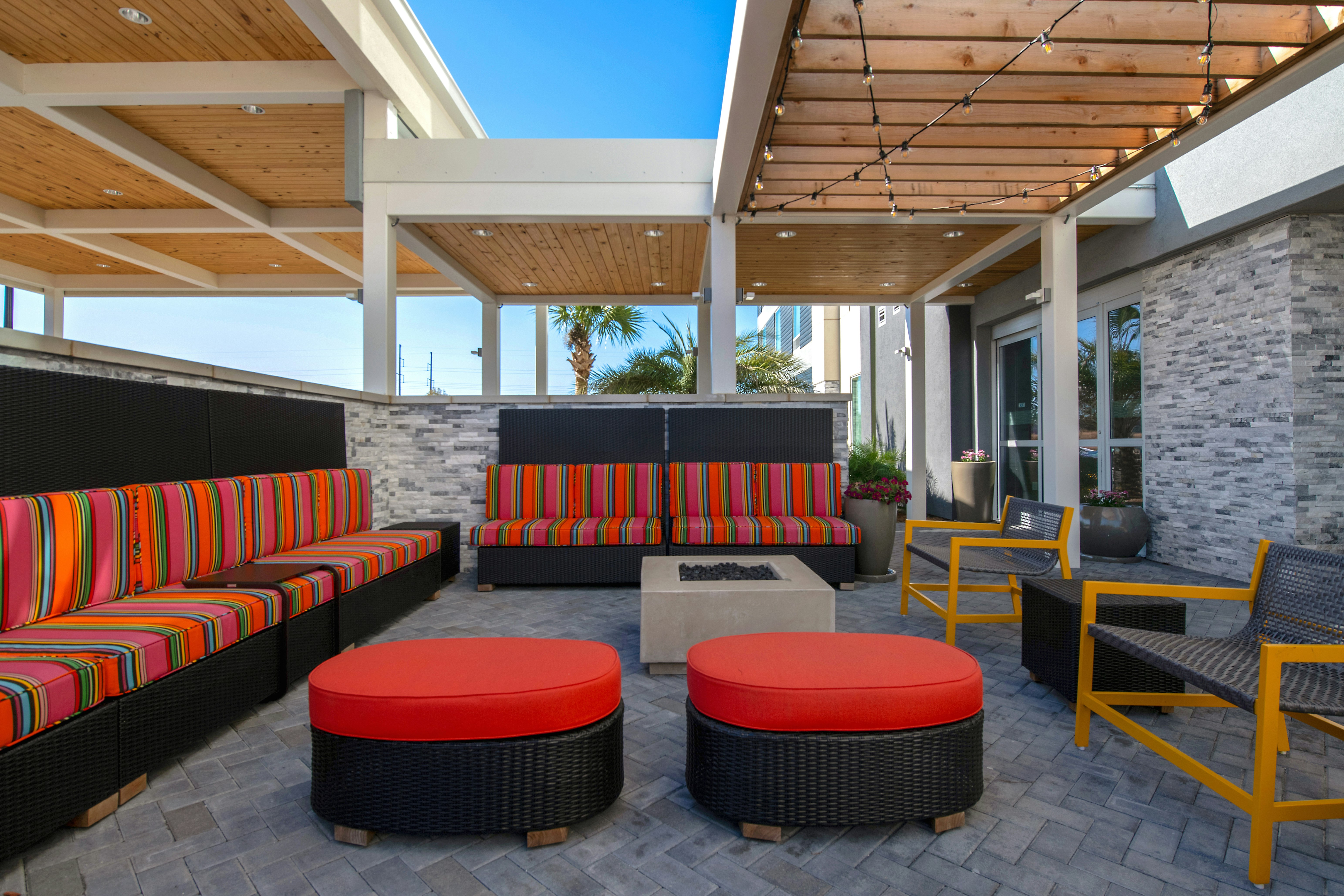Home2 Suites by Hilton Savannah I95 North 15/28