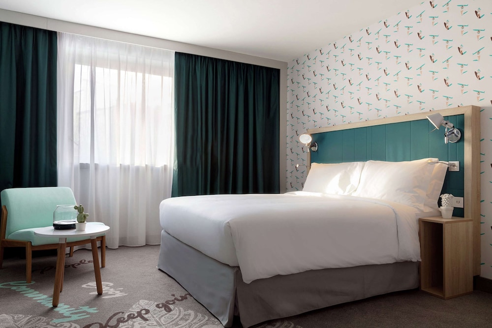 Hampton By Hilton Paris Clichy 5/18