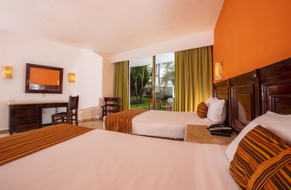 Las Palmas By The Sea All Inclusive 16/50