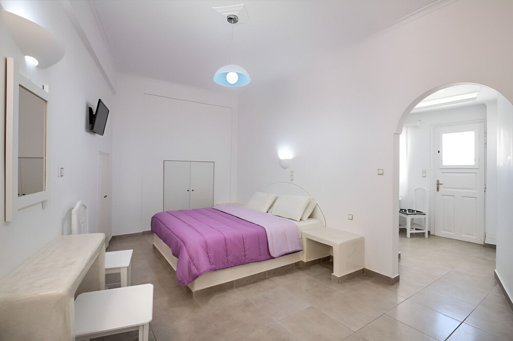 Vinas Place 14/49