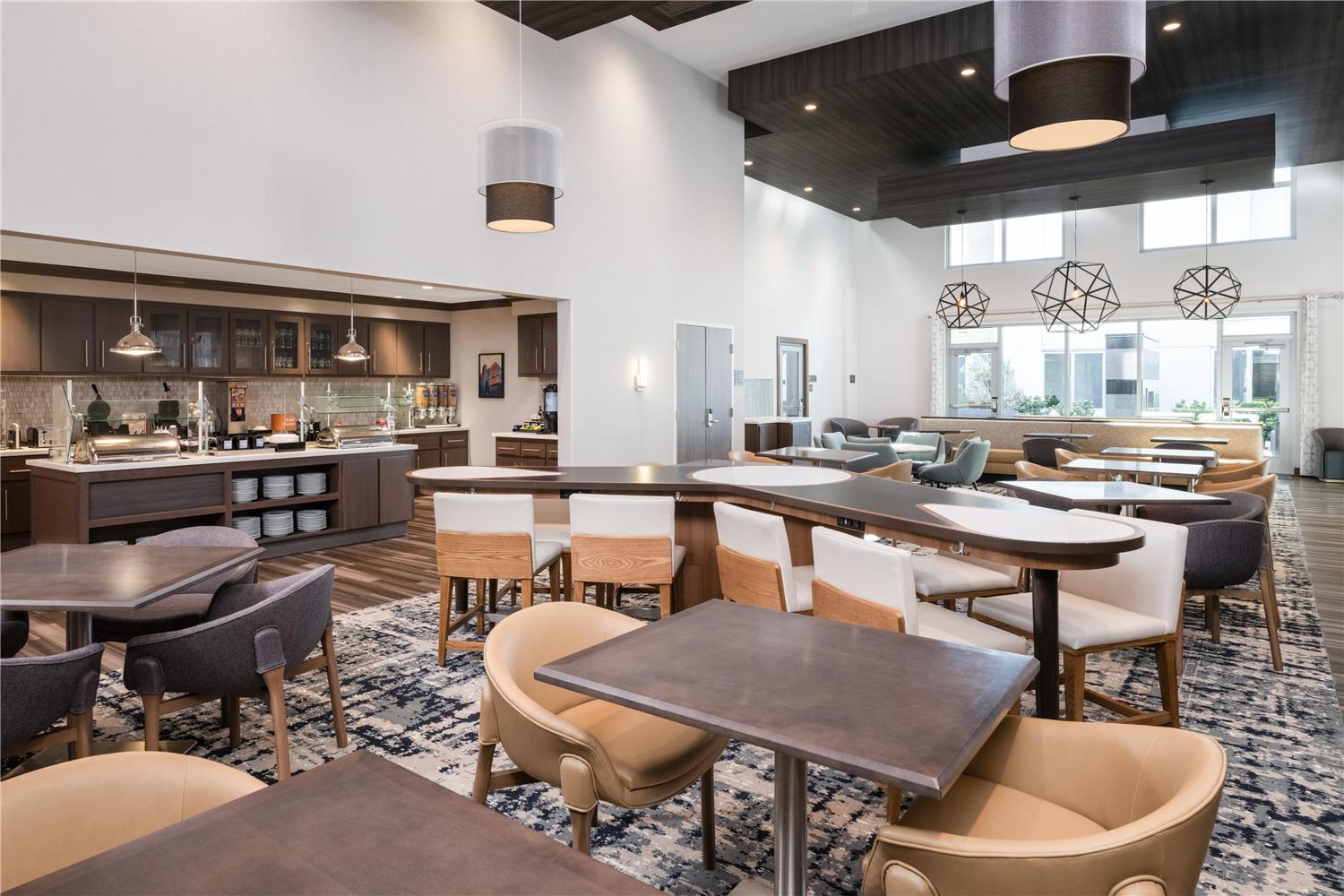 restaurant cafeteria