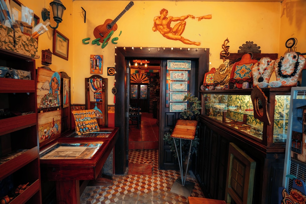Hotel Mama Cuchara 54/75