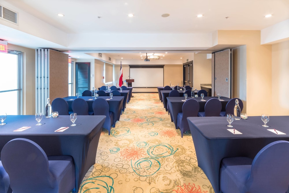 Residence Inn By Marriott San Jose Escazu 56/58