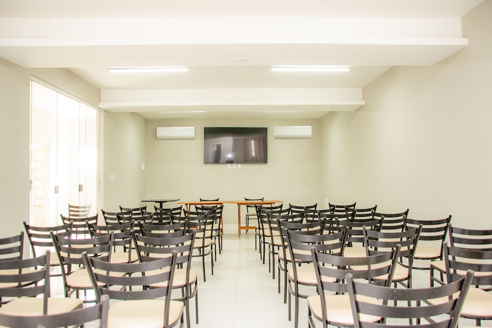 Letiva Hotel Centro 40/50