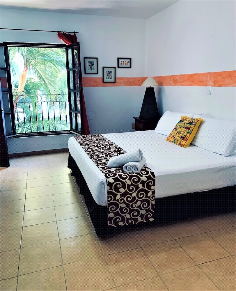 Hotel Casa de las Flores by Kavia 14/63