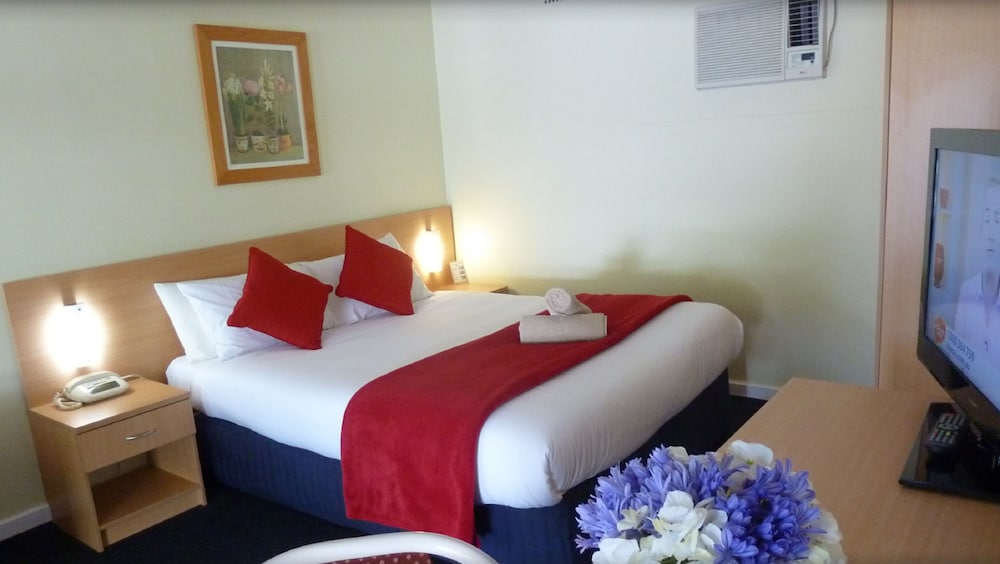Sky Rider Motor Inn 14/69
