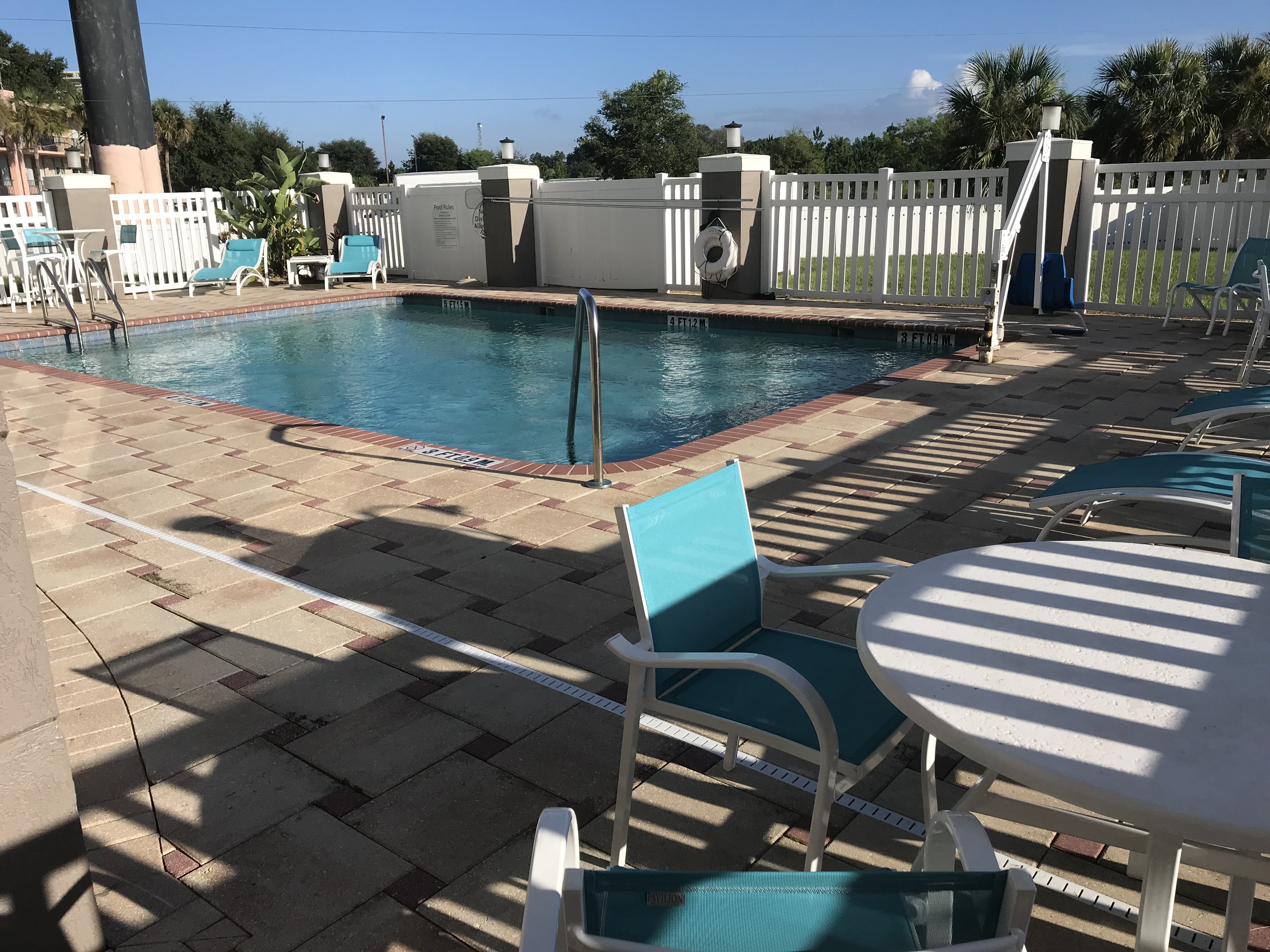 Holiday Inn Express Orlando South Davenport 67/70