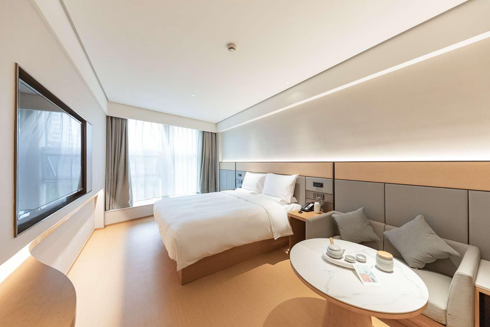 JI Hotel (Shanghai Wuning Road Subway Station) 27/40