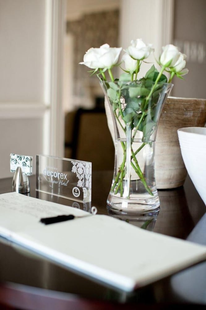 Banksia Boutique 26/49