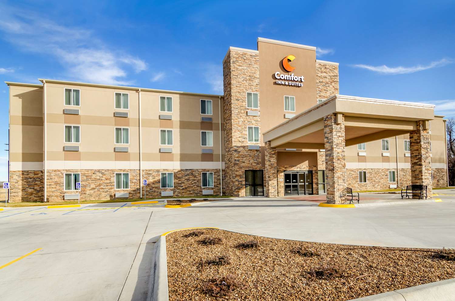 Comfort Inn & Suites Salina North 28/30