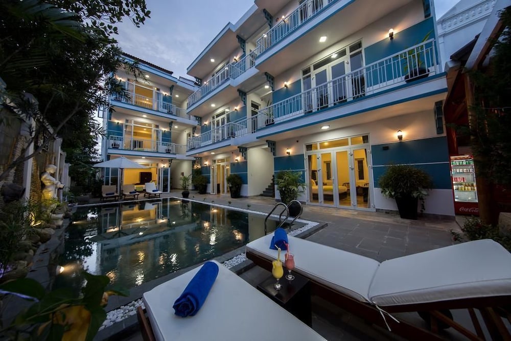 Lucky Leaf Villa 5/50