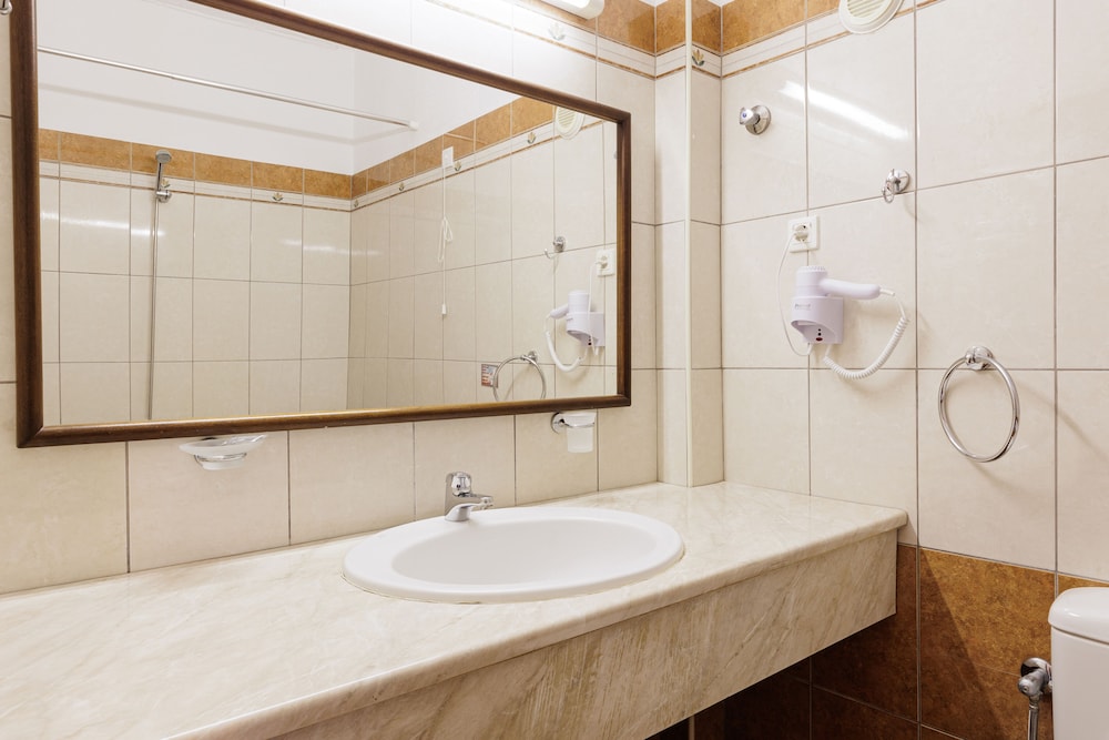 Aphrodite Beach Hotel Corfu 48/49