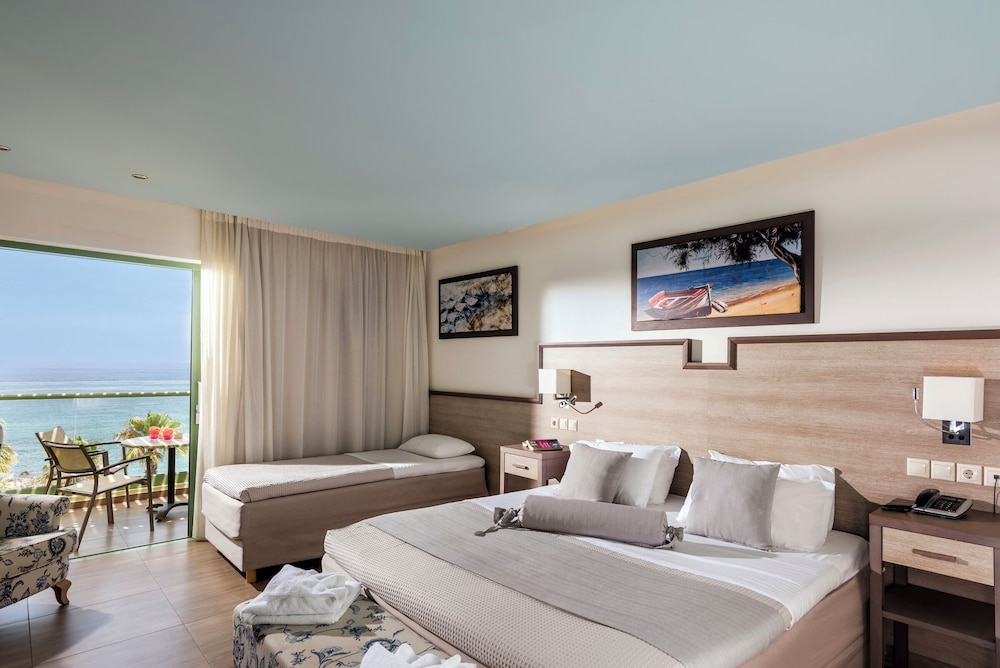 Star, Studio, Suite, 1 Double and 1 Single Bed, Sea View