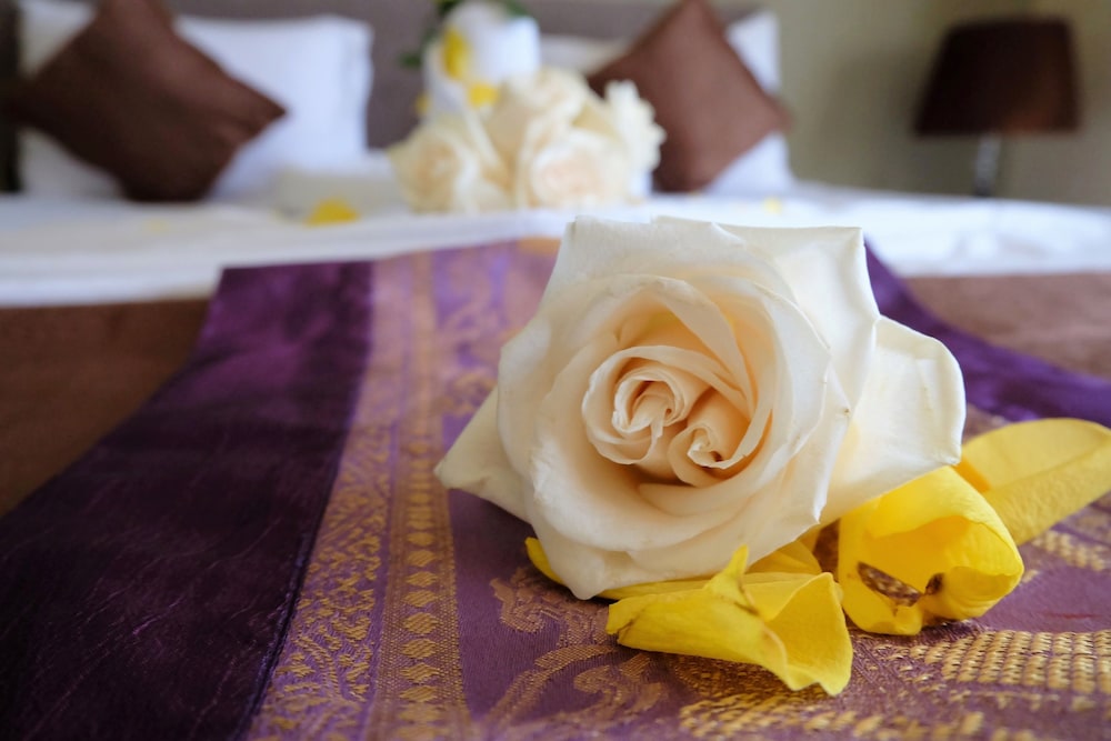 Magnum Hotel and Suites West Bay 写真2