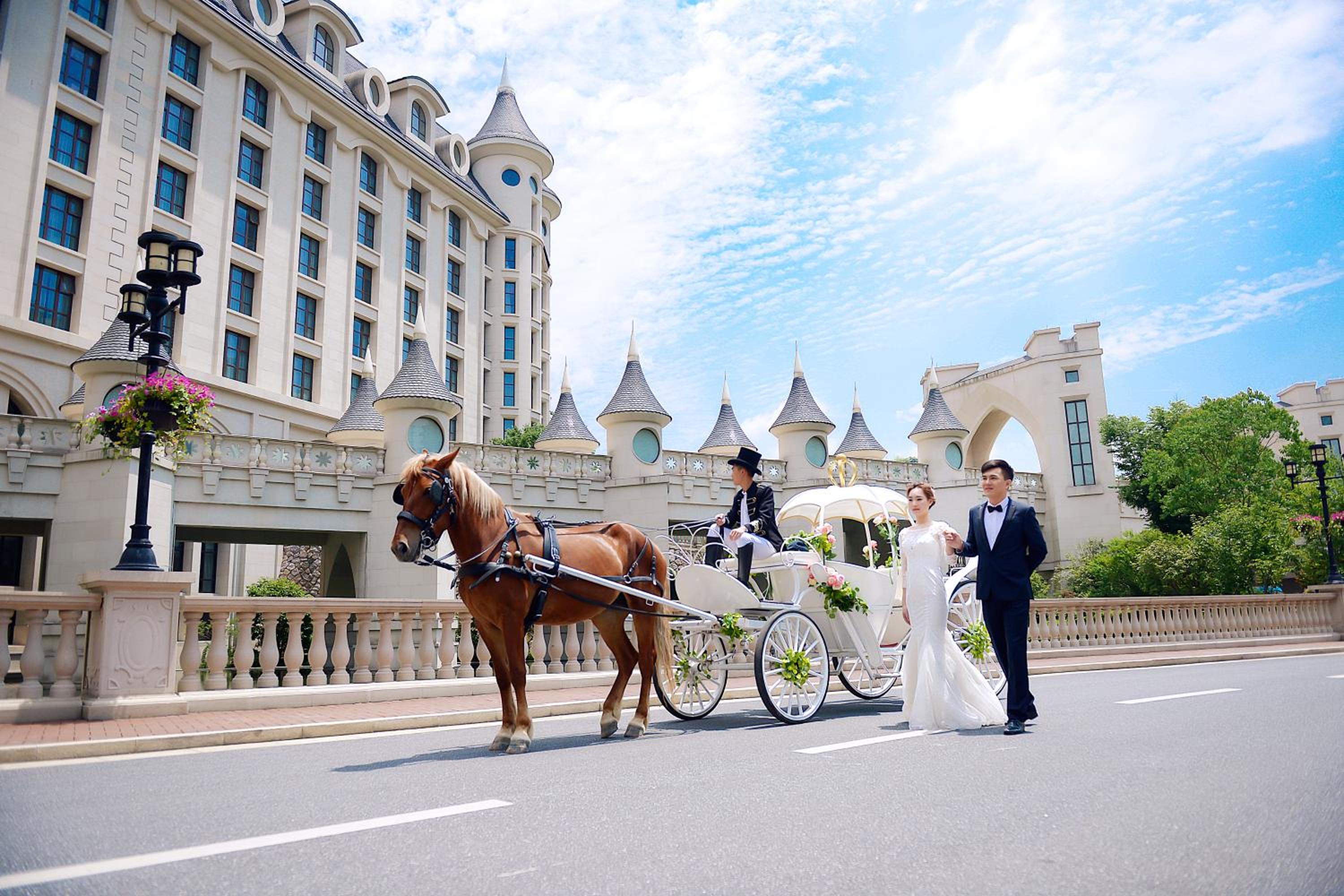 Yinrun Jinjiang Castle Hotel 27/33